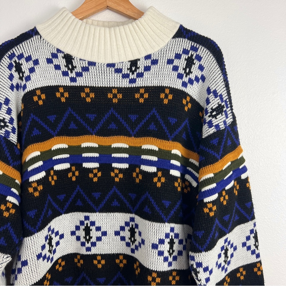 Vintage Cozy Geometric Patterned Knit Sweater